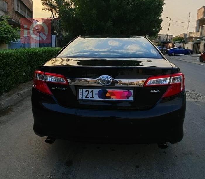 تۆیۆتا کامری